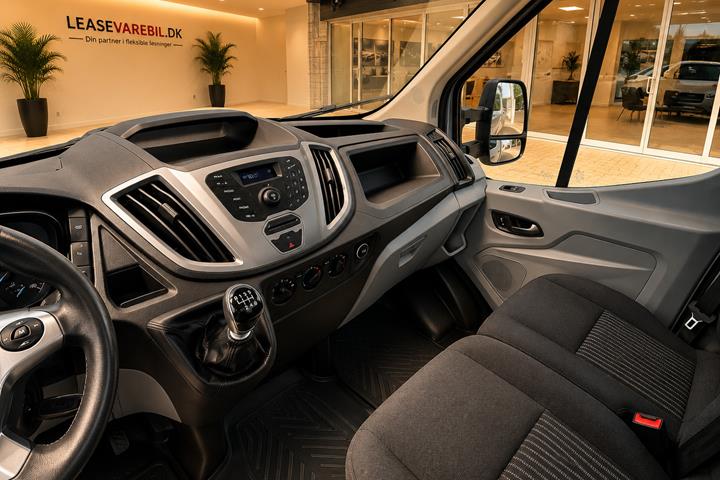 Hvid Ford Transit 350 L3 Chassis fra 2019