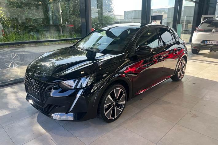 Sort Peugeot e-208 fra 2022