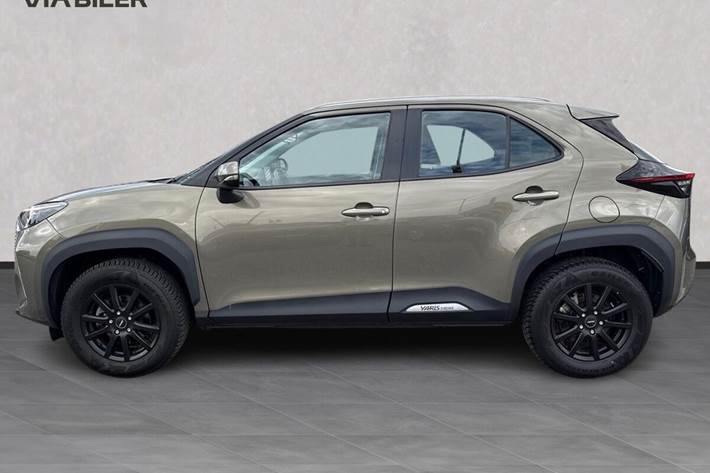 Bronze Toyota Yaris Cross fra 2022