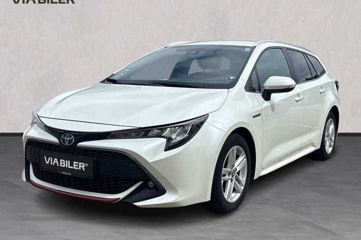 Hvid Toyota Corolla fra 2020