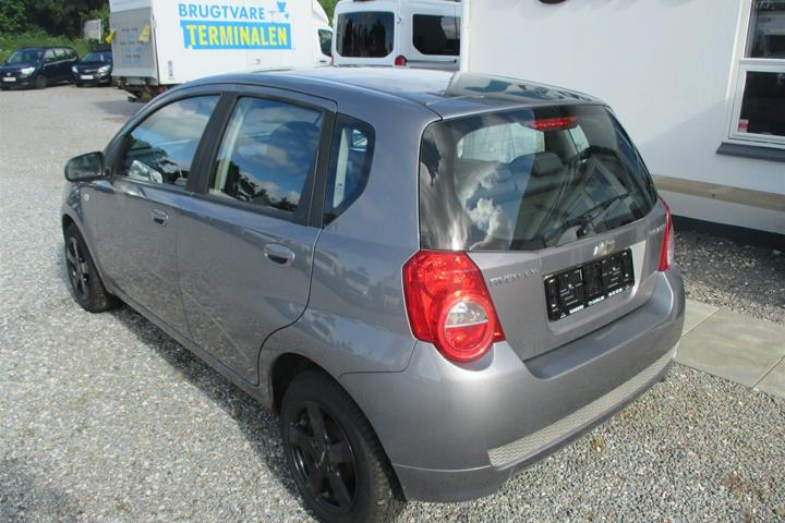 Sort Chevrolet Aveo fra 2010