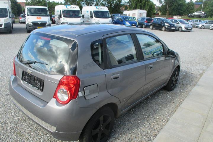 Sort Chevrolet Aveo fra 2010