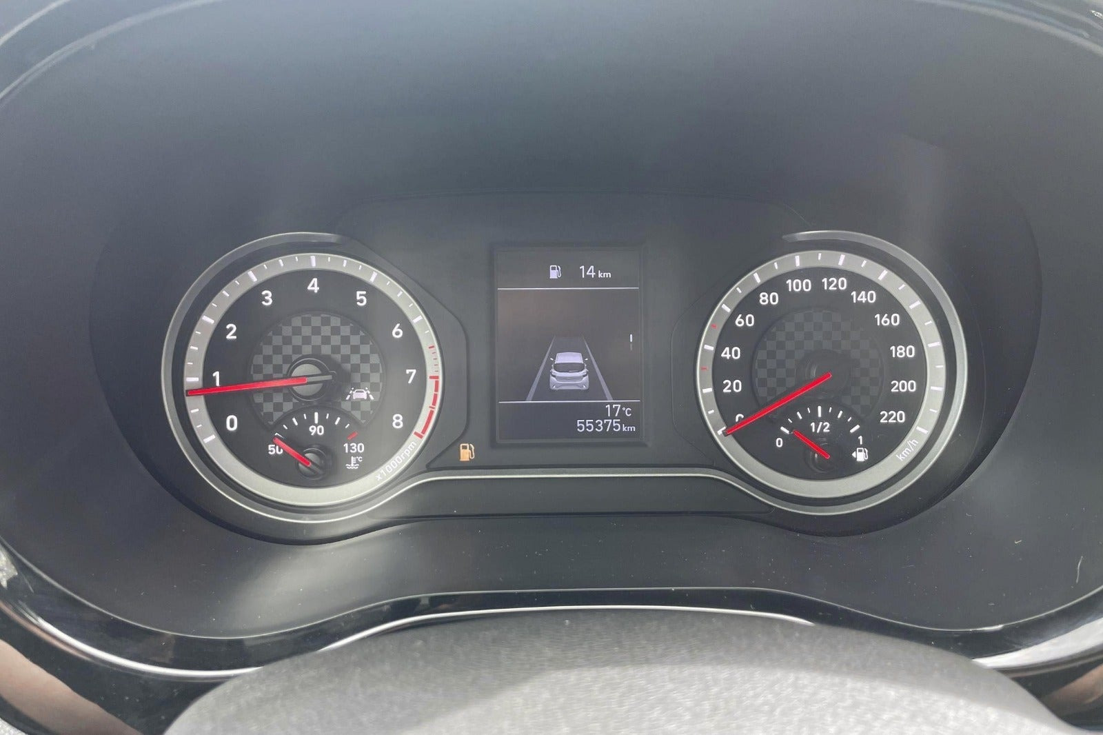 Blå Hyundai i10 fra 2022