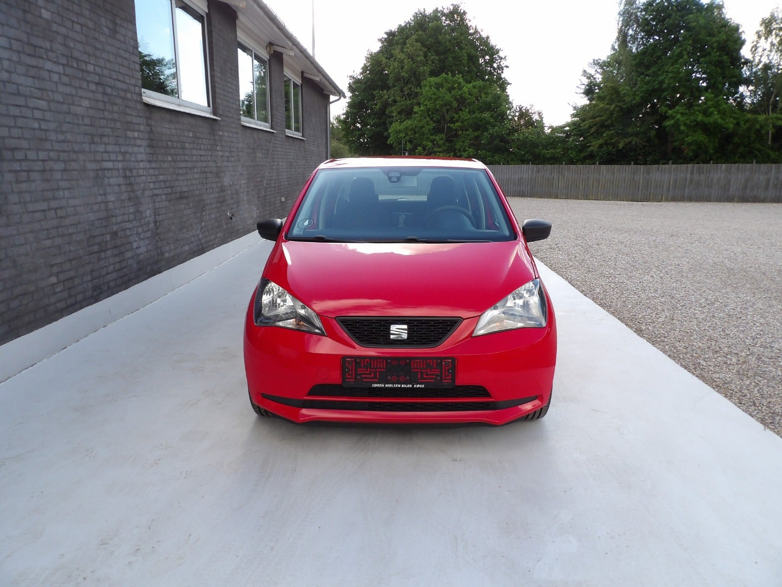 Rød Seat Mii fra 2016