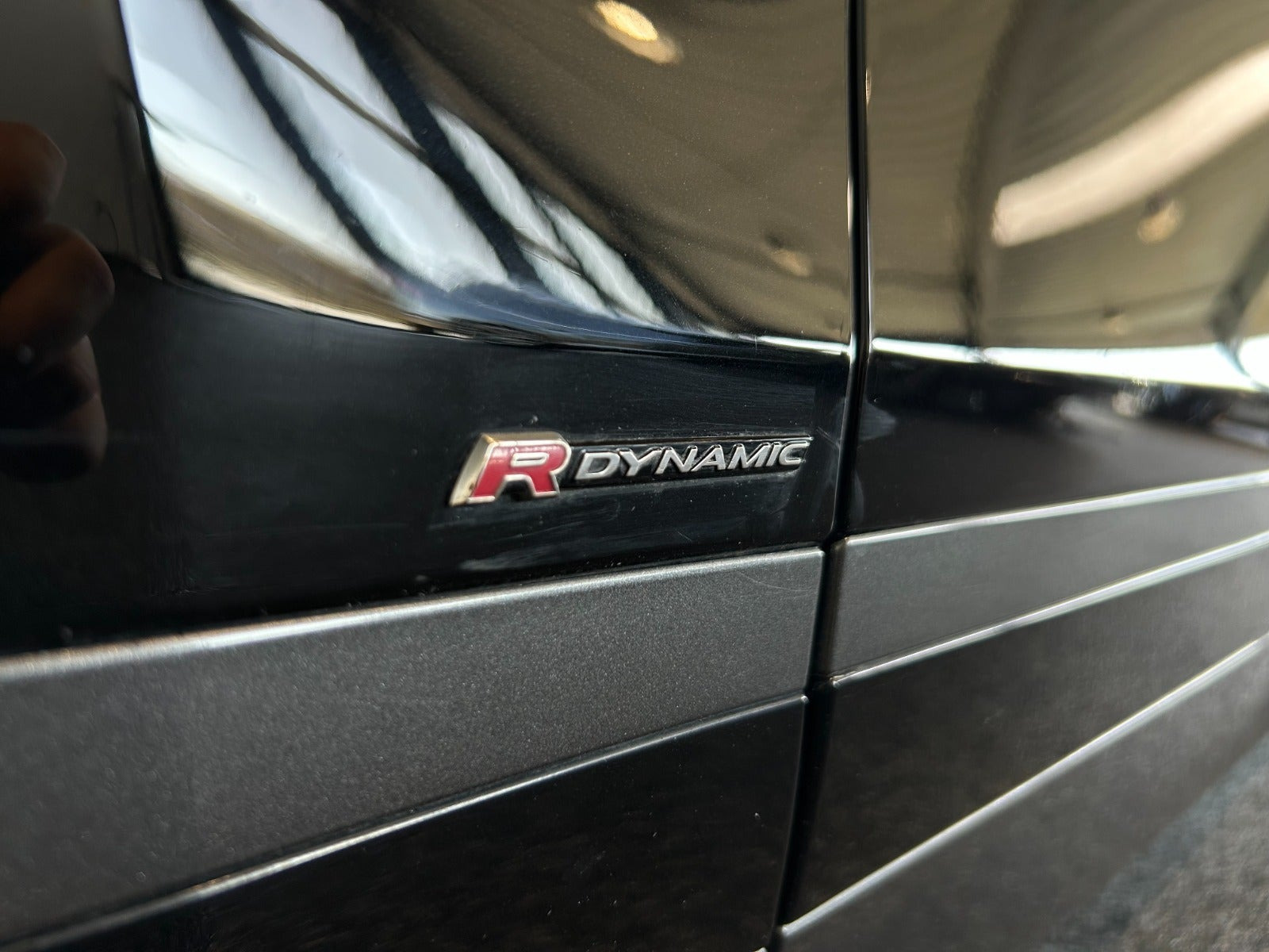 Sort Land Rover Range Rover Velar fra 2018