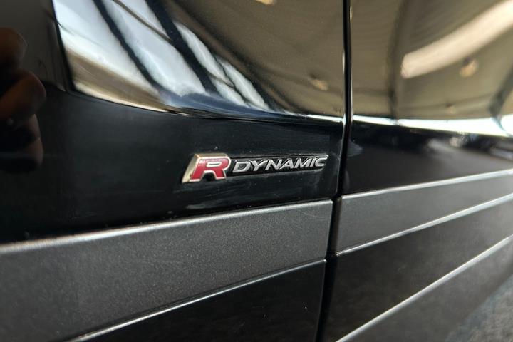 Sort Land Rover Range Rover Velar fra 2018
