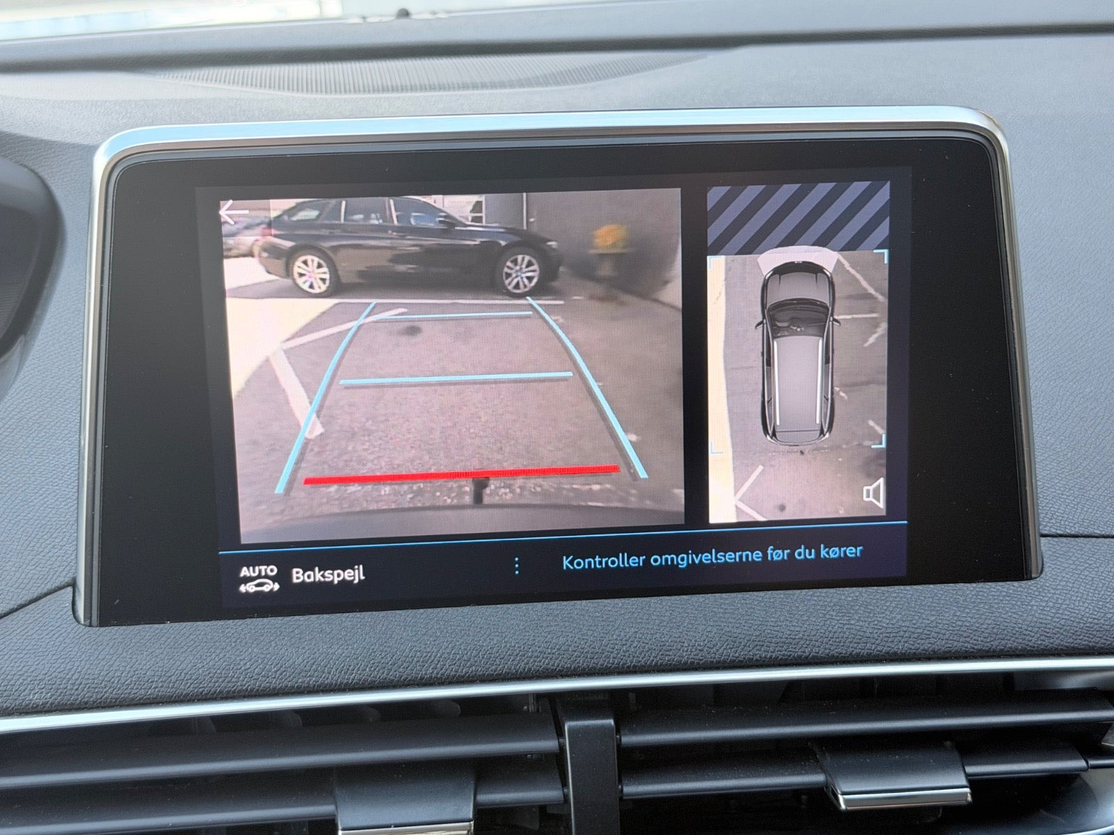Hvid Peugeot 5008 fra 2021