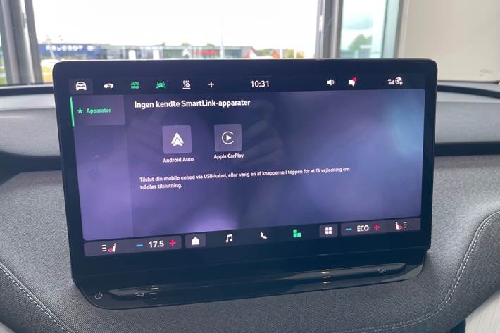 Grå Skoda Enyaq fra 2024