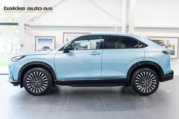 Sort Honda e:Ny1 fra 2024