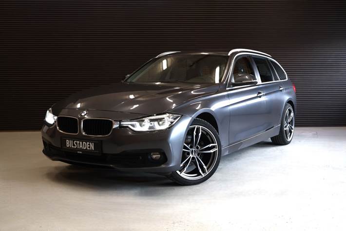 Grå BMW 320d fra 2018