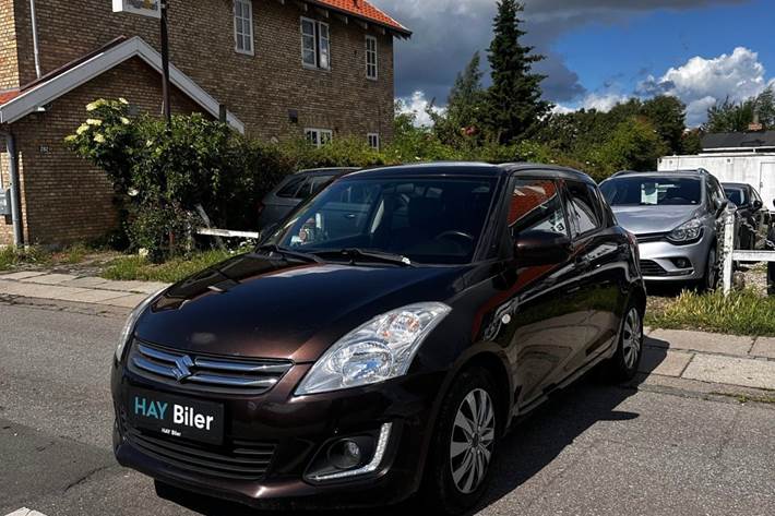 Brun Suzuki Swift fra 2015