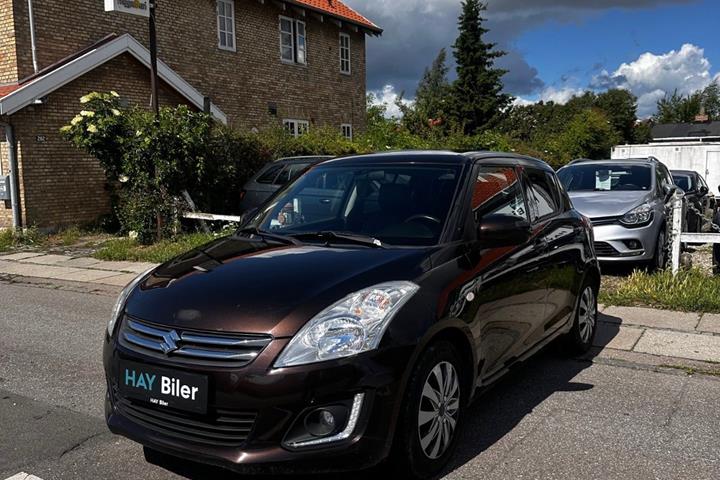 Brun Suzuki Swift fra 2015