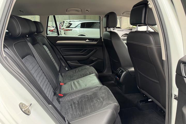 undefined VW Passat fra 2020
