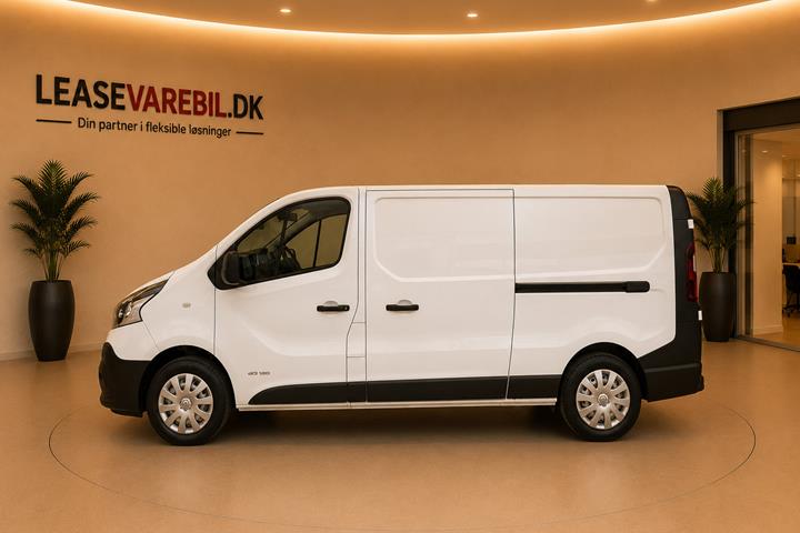 Hvid Renault Trafic T29 fra 2017