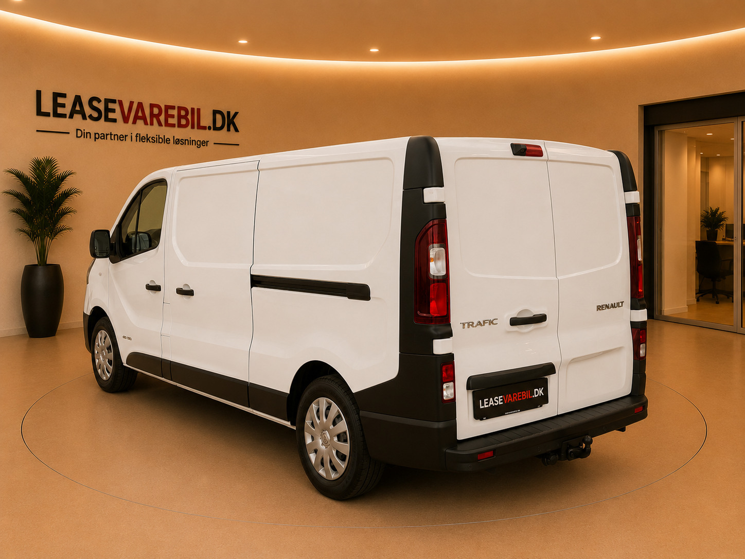 Hvid Renault Trafic T29 fra 2017