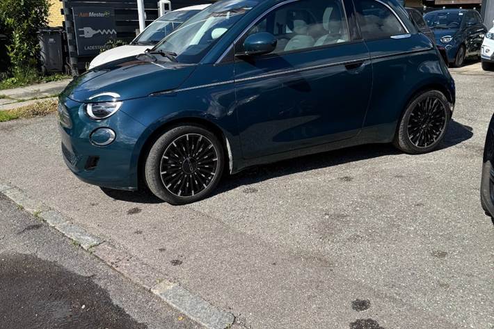 undefined Fiat 500e fra 2023