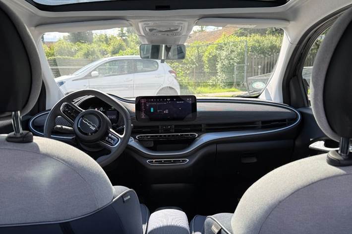 undefined Fiat 500e fra 2023