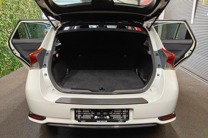 undefined Toyota Auris fra 2018