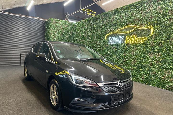 undefined Opel Astra fra 2017 set udefra