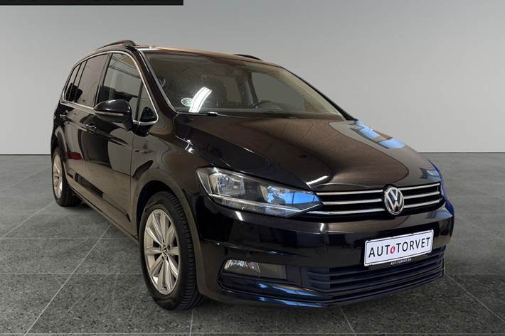 Sort VW Touran fra 2018