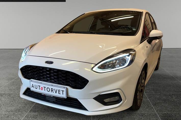 Hvid Ford Fiesta fra 2018