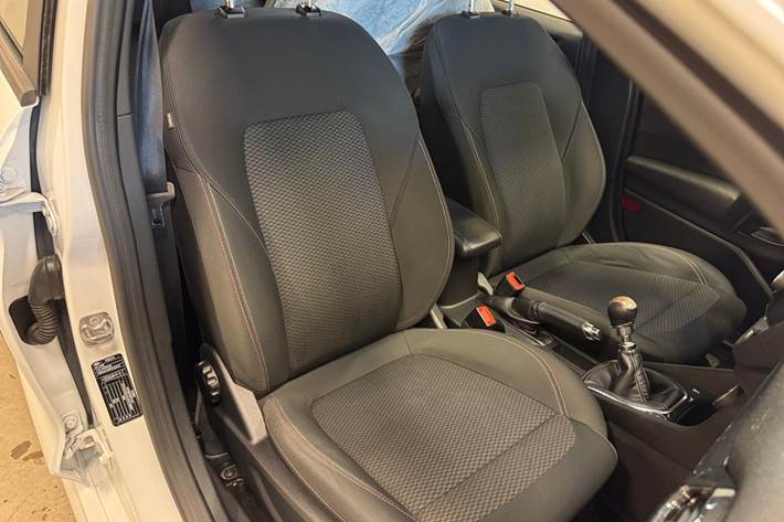 Hvid Ford Fiesta fra 2018