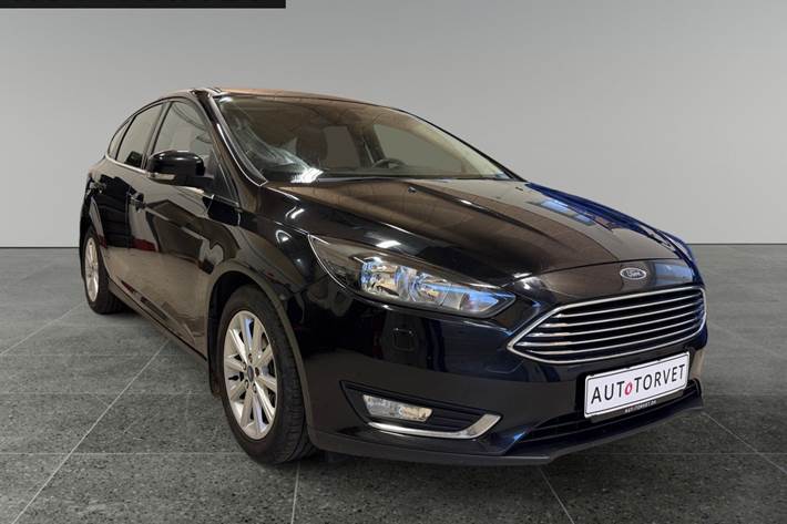Sort Ford Focus fra 2015