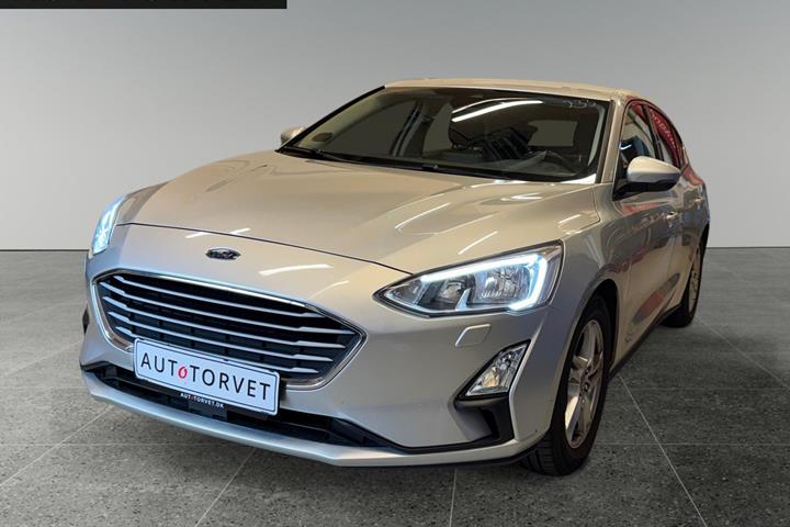 Sølv Ford Focus fra 2019 set udefra