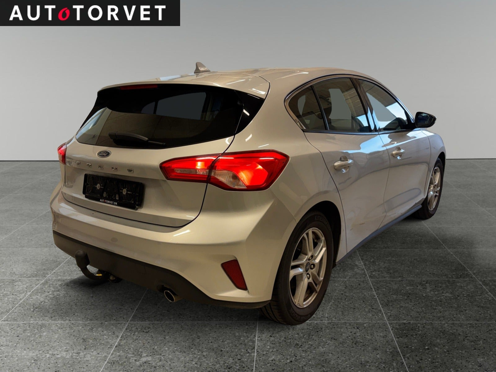 Sølv Ford Focus fra 2019