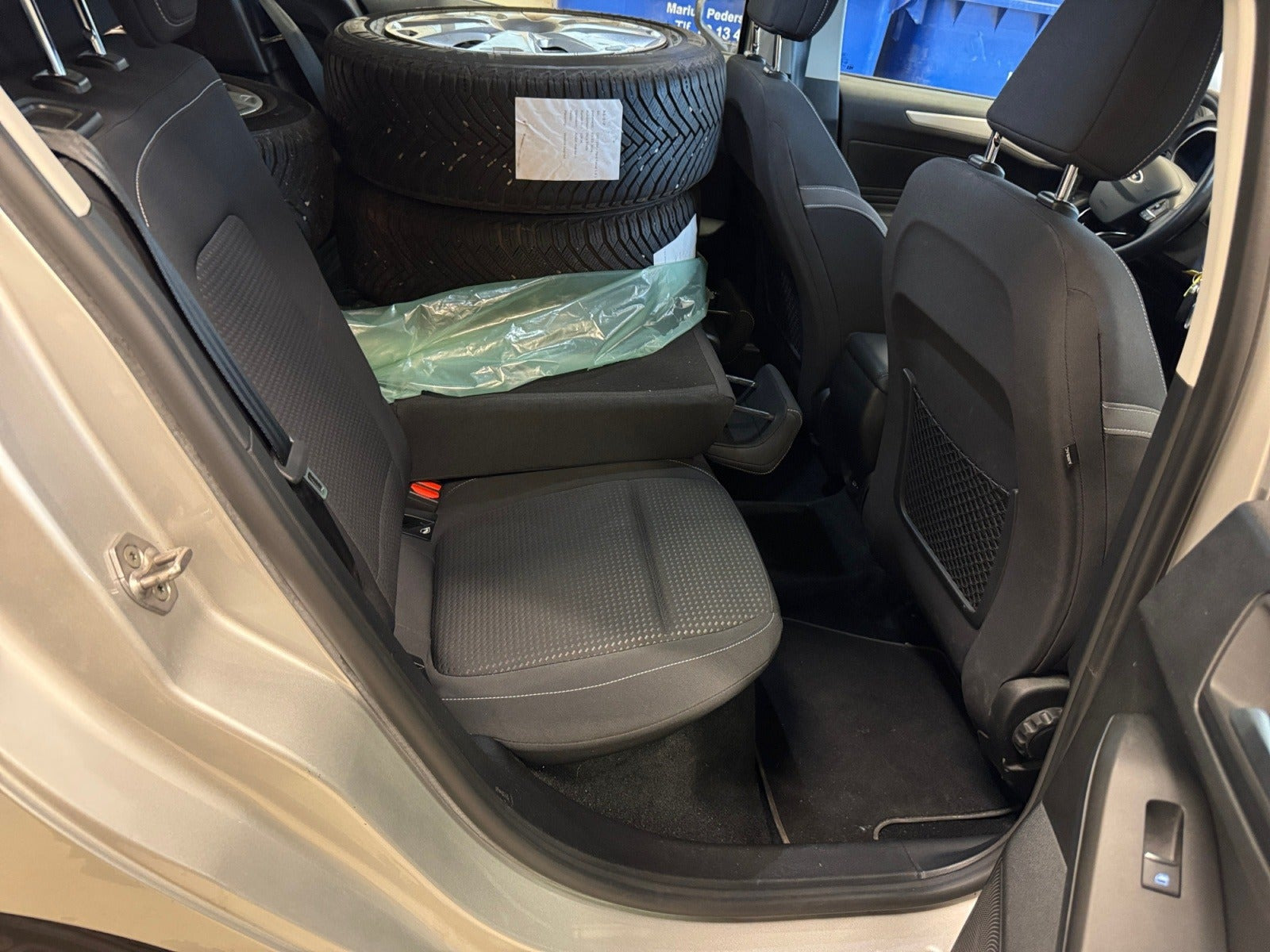 Sølv Ford Focus fra 2019