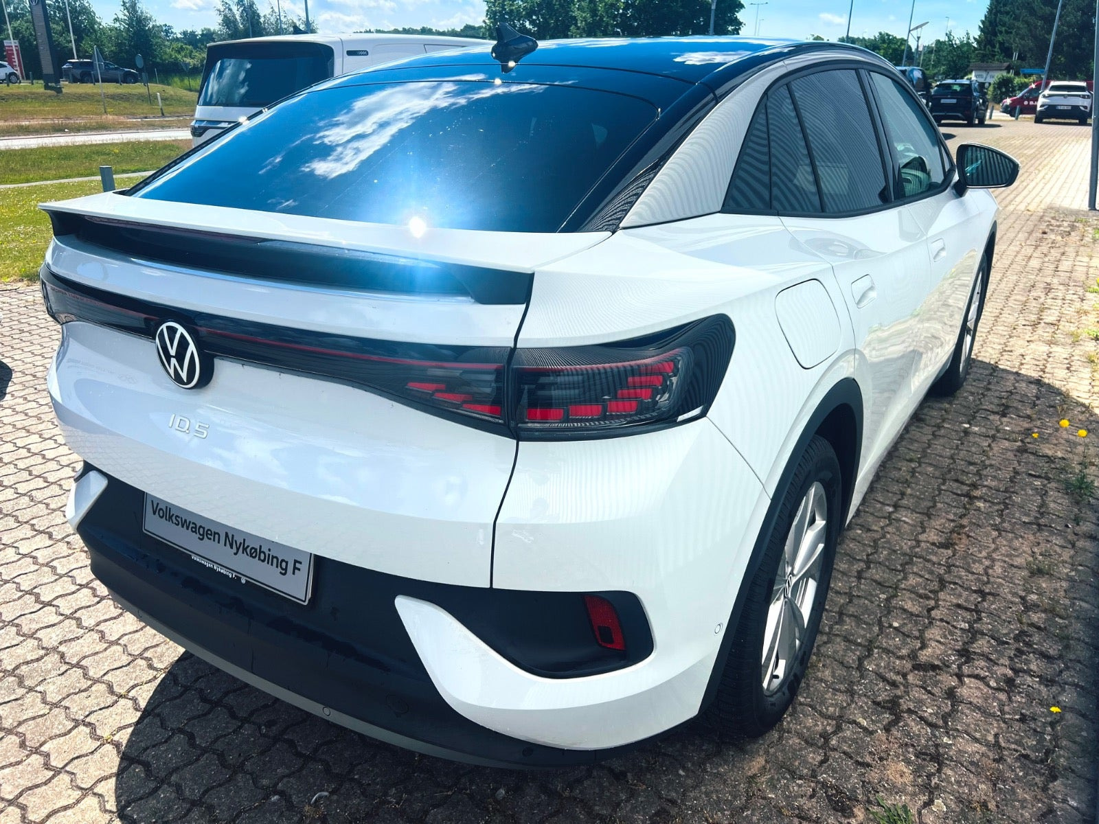 Hvid VW ID.5 fra 2025
