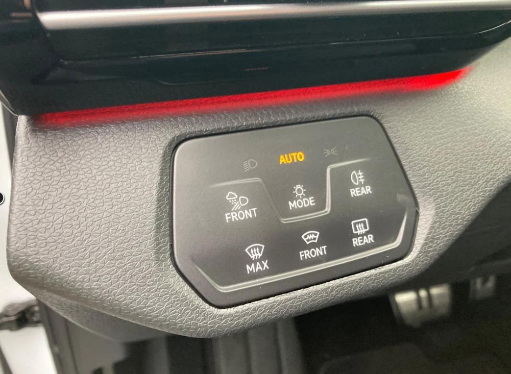 Hvid VW ID.5 fra 2025