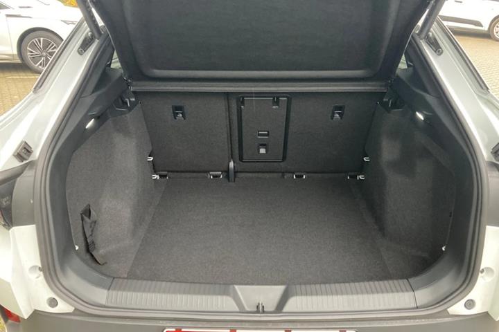 Hvid VW ID.5 fra 2025