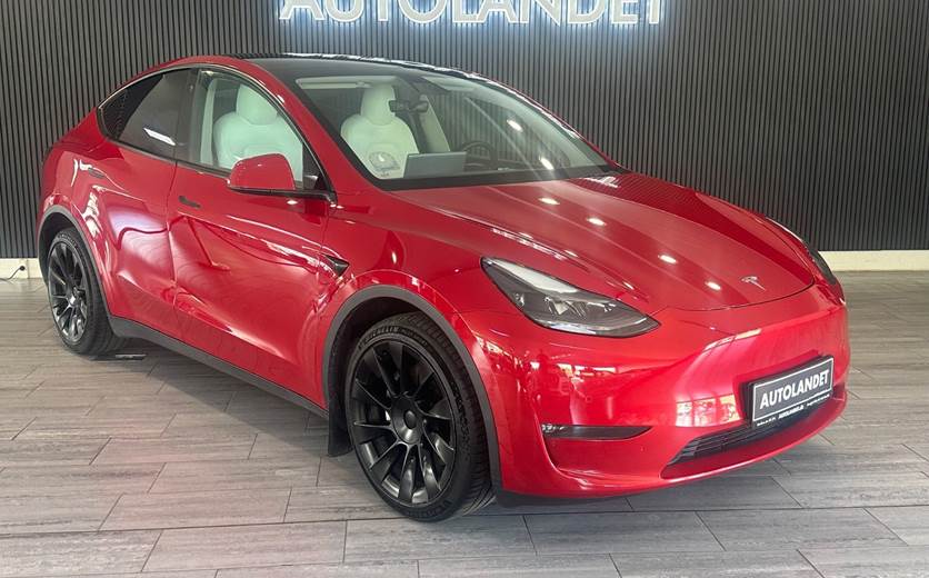 Tesla Model Y Long Range AWD