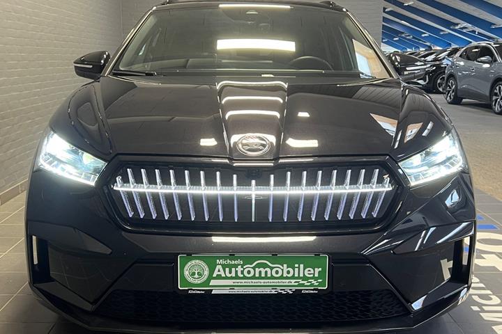 Sort Skoda Enyaq fra 2022