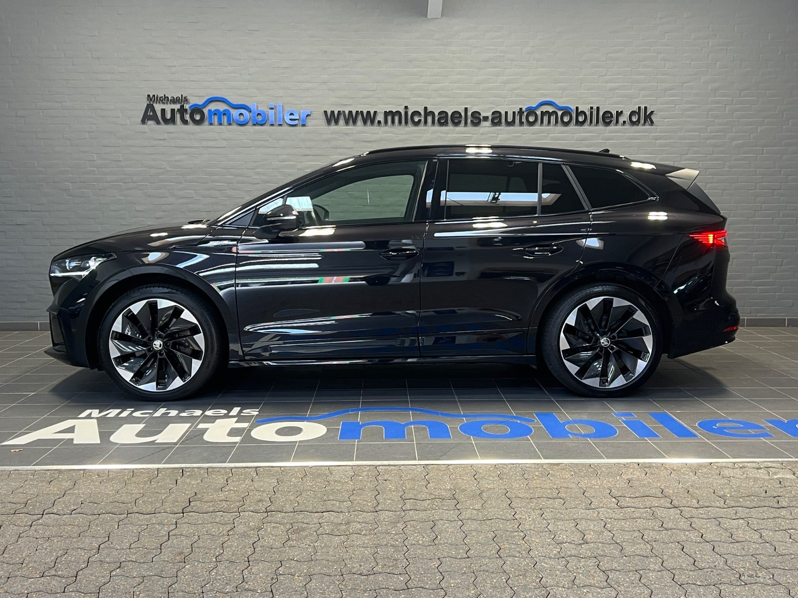 Sort Skoda Enyaq fra 2022