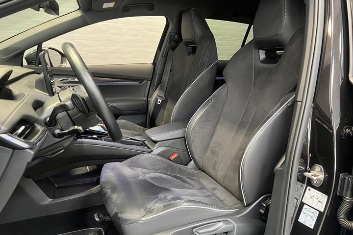 Sort Skoda Enyaq fra 2022
