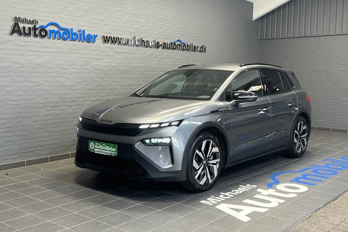 Grå Skoda Elroq fra 2025 set udefra