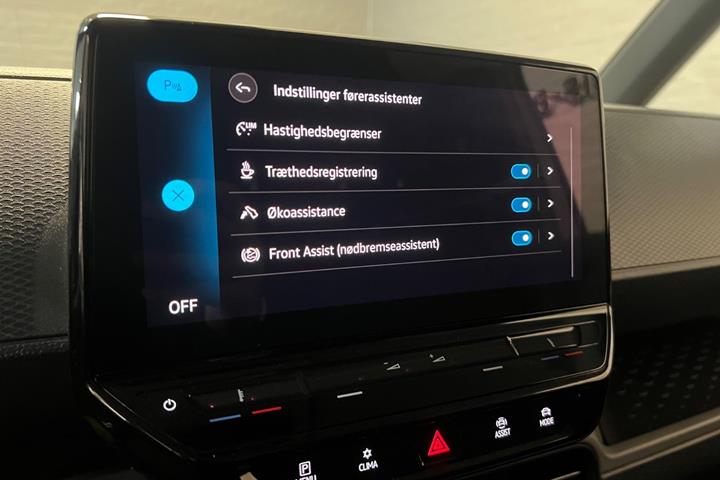 Grå VW ID.Buzz fra 2024