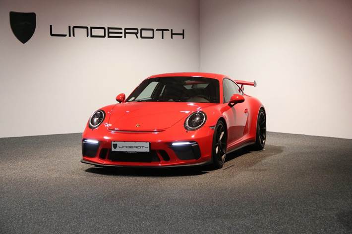 Rød Porsche 911 GT3 fra 2018