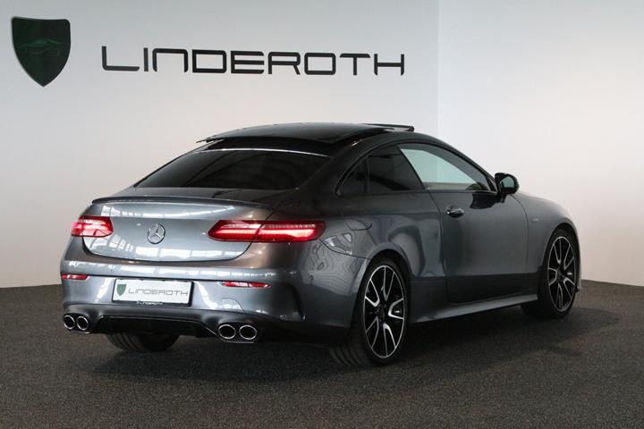 Grå Mercedes E53 fra 2019