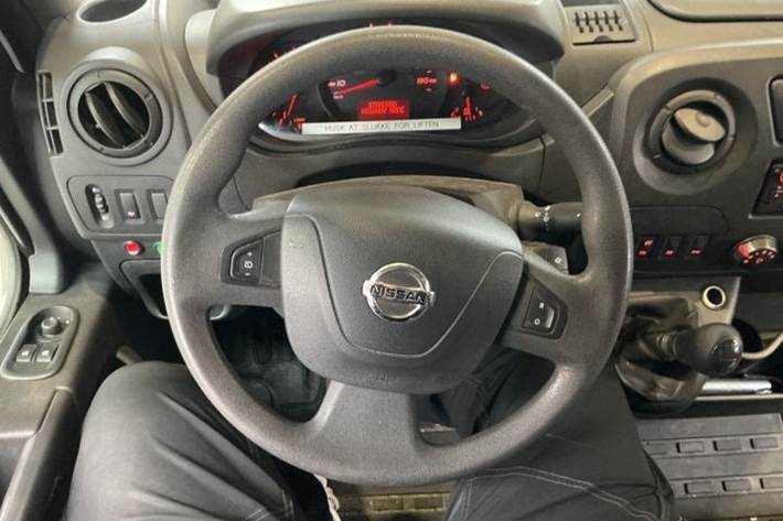 undefined Nissan NV400 fra 2017