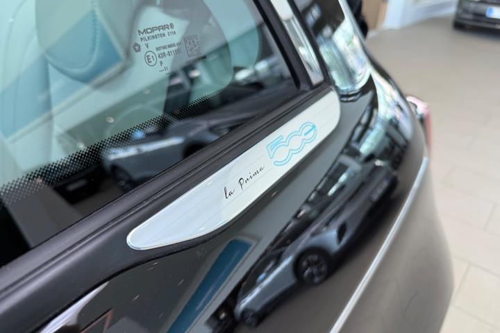 Sort Fiat 500e fra 2023