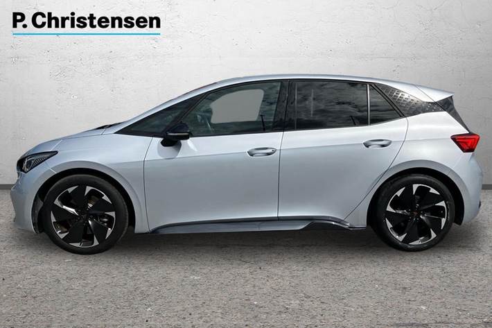 Sølv Cupra Born fra 2023