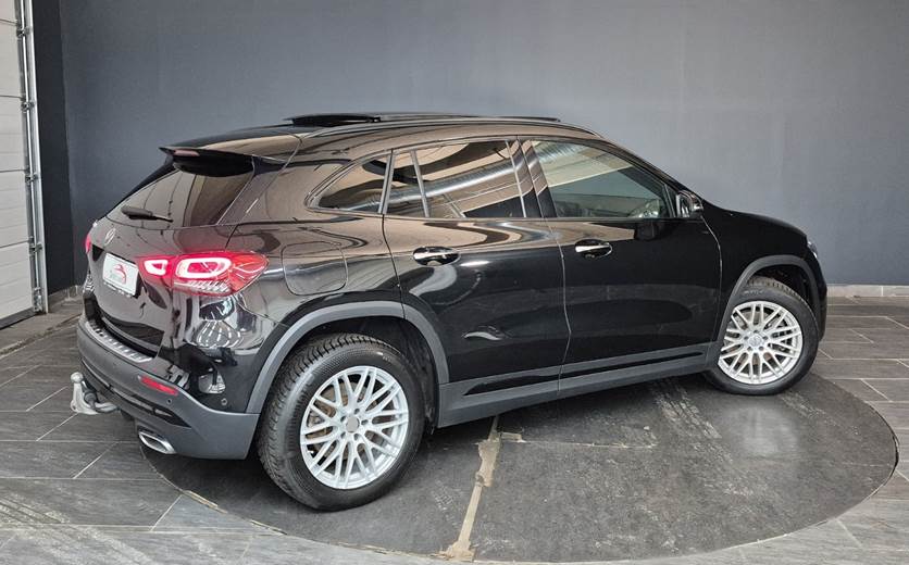 Mercedes GLA250 e