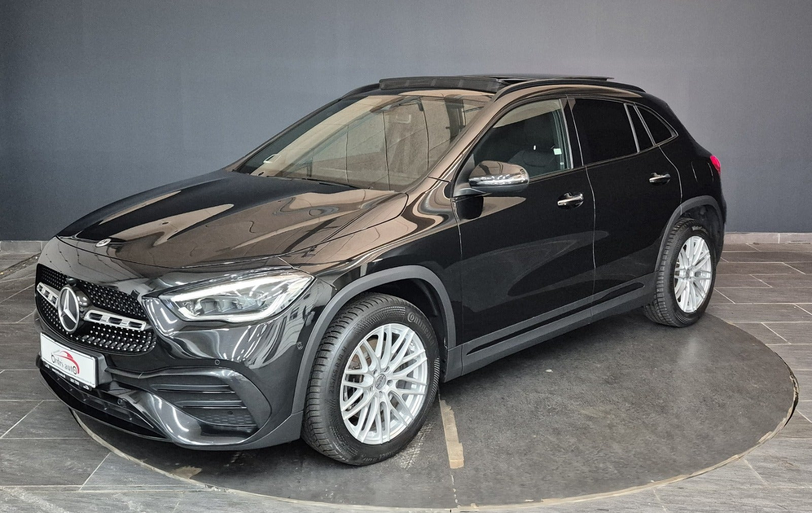 Sort Mercedes GLA250 e fra 2022