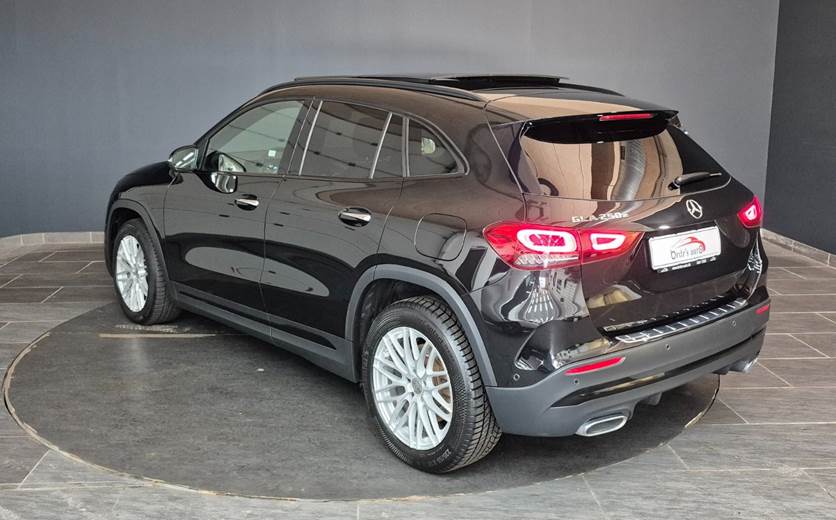Mercedes GLA250 e