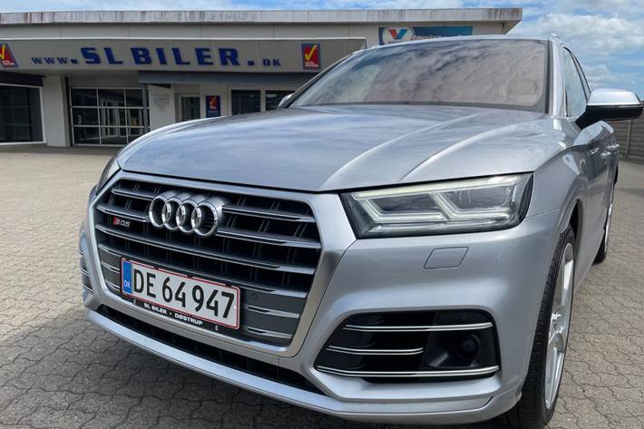 Sølv Audi SQ5 fra 2018