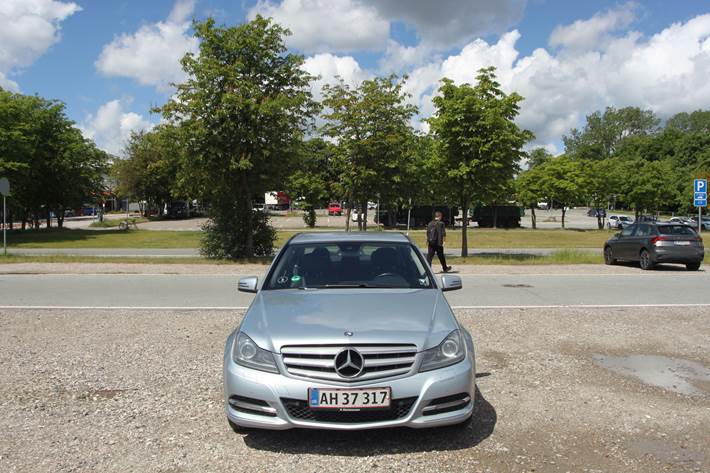 Grå Mercedes C-Klasse fra 2013