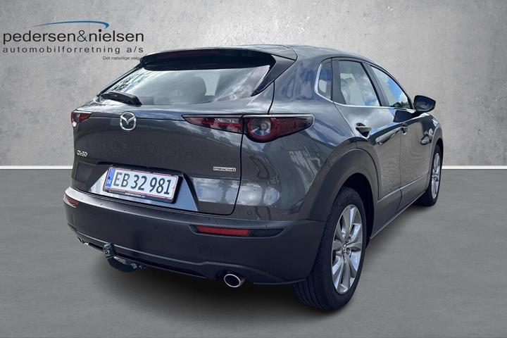 Grå Mazda CX-30 fra 2024